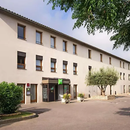 Ibis Styles La Cité Hotel 3*