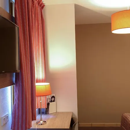 Ibis Styles La Cité Hotel 3*