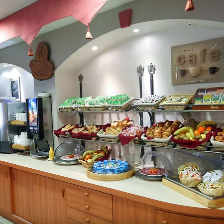 Ibis Styles La Cite 3* קרקסון