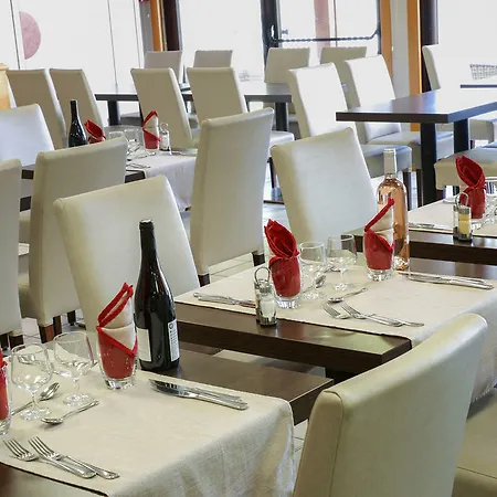 Hotel Ibis Styles La Cite 3*