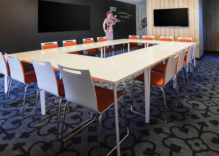 Ibis Styles La Cité 3*