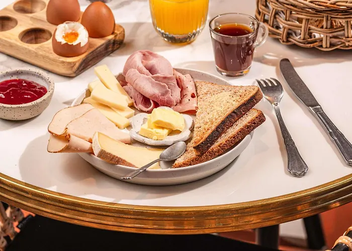 Ibis Styles La Cité 3*