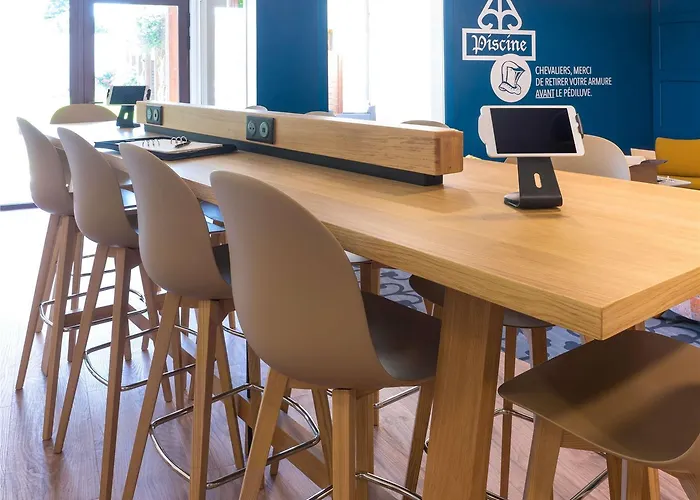 Ibis Styles La Cite Hotel 3*